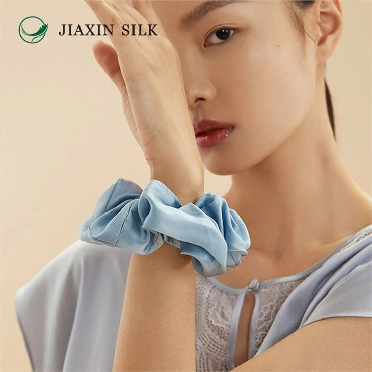 Customized Mulberry Silk Scrunchy 